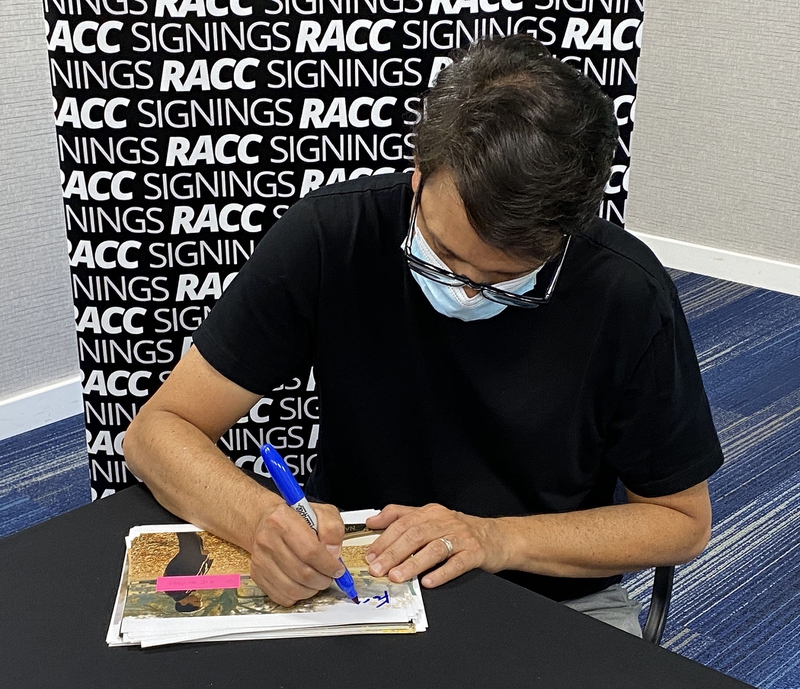 Ralph Macchio Signing Autographs for RACC Autograph Collector Framing History Ralph Macchio Signing Autograph for RACC Autograph Collector Framing History