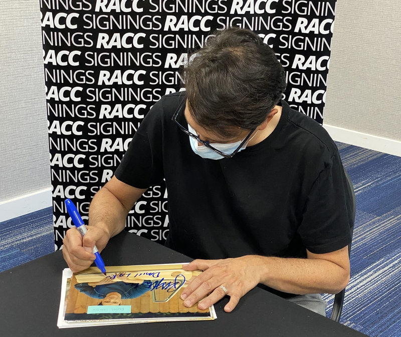 Ralph Macchio Signing Autographs for RACC Autograph Collector Framing History Ralph Macchio Signing Autograph for RACC Autograph Collector Framing History