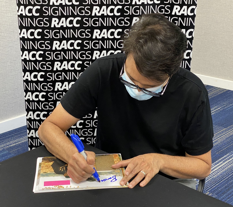 Ralph Macchio Signing Autographs for RACC Autograph Collector Framing History Ralph Macchio Signing Autograph for RACC Autograph Collector Framing History