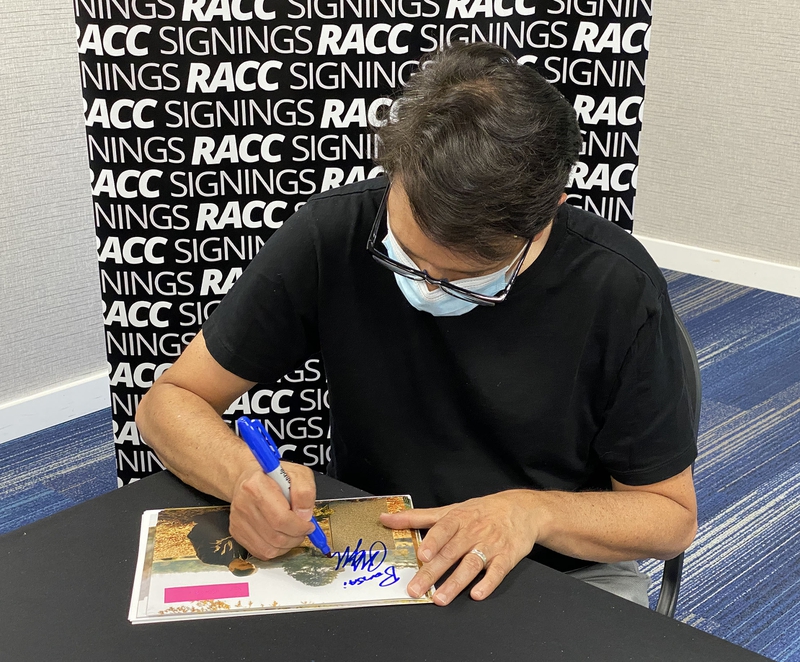 Ralph Macchio Signing Autographs for RACC Autograph Collector Framing History Ralph Macchio Signing Autograph for RACC Autograph Collector Framing History