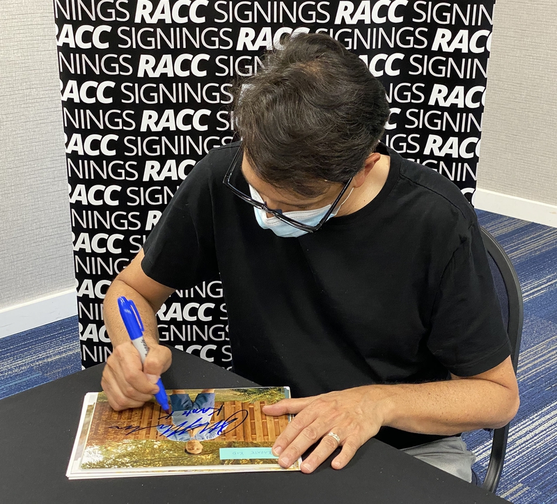 Ralph Macchio Signing Autographs for RACC Autograph Collector Framing History Ralph Macchio Signing Autograph for RACC Autograph Collector Framing History