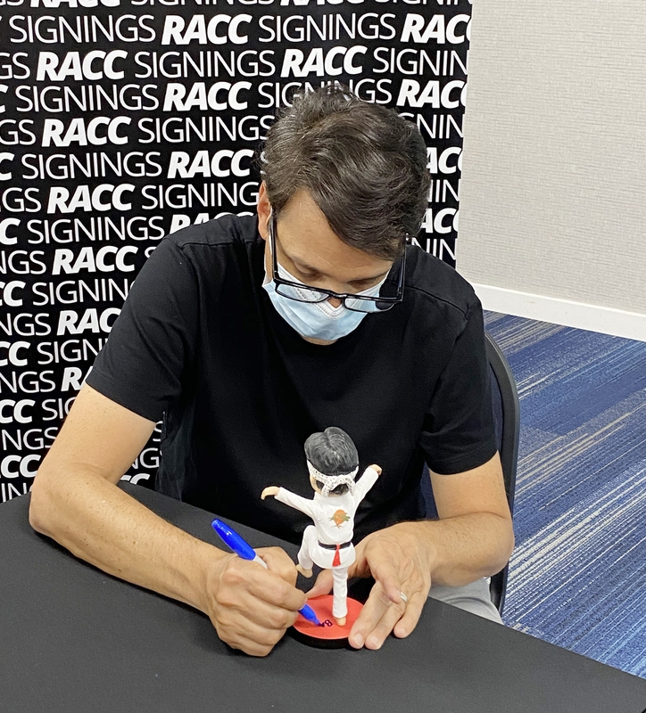 Ralph Macchio Signing Autographs for RACC Autograph Collector Framing History Ralph Macchio Signing Autograph for RACC Autograph Collector Framing History