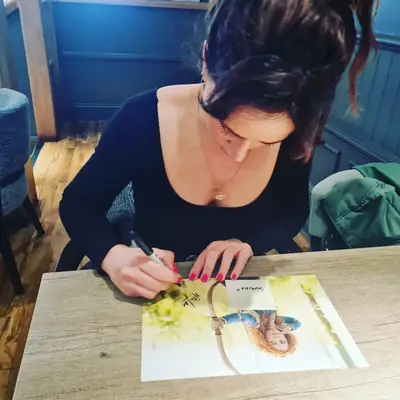 Amy Manson Amy Manson