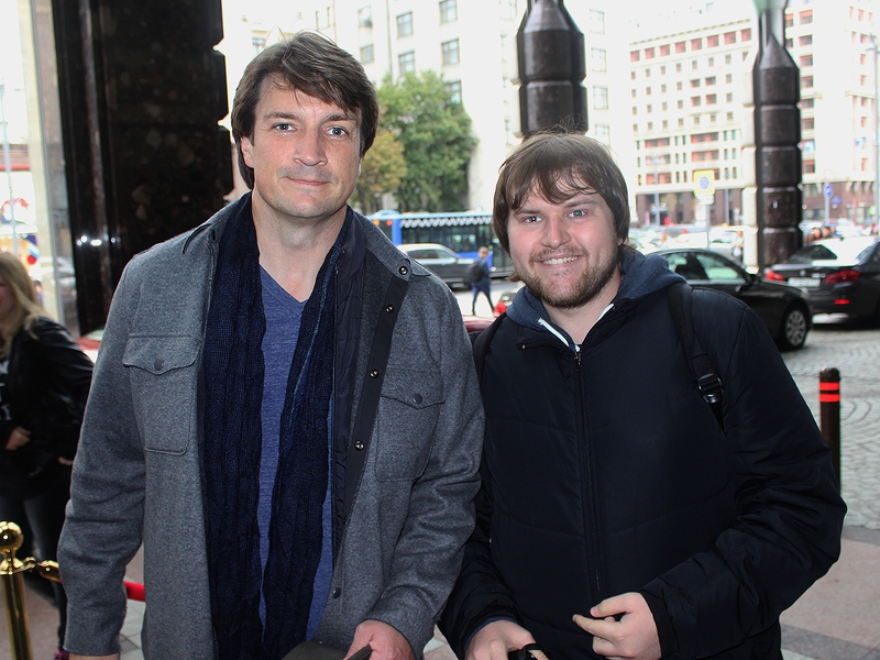 Nathan Fillion Photo with RACC Autograph Collector Ilya Zeta