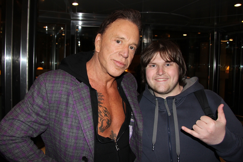 Mickey Rourke Photo with RACC Autograph Collector Ilya Zeta