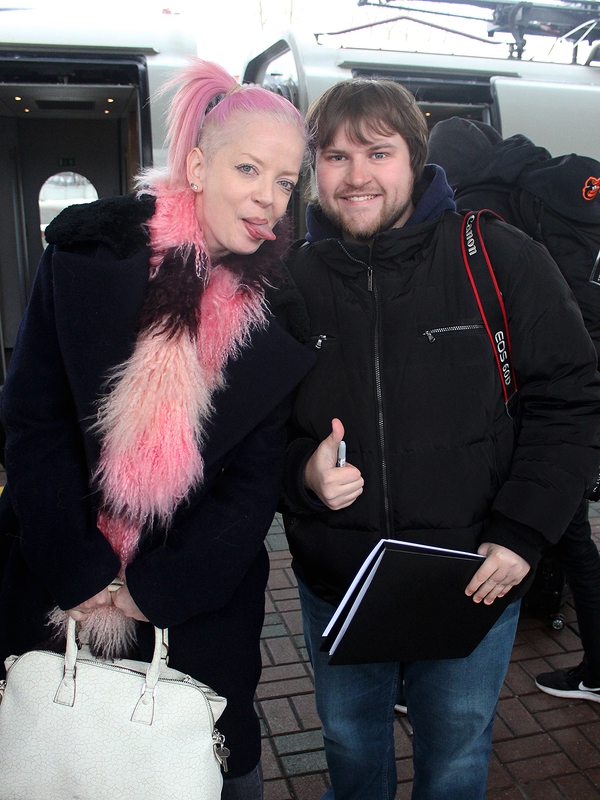 Shirley Manson Photo with RACC Autograph Collector Ilya Zeta