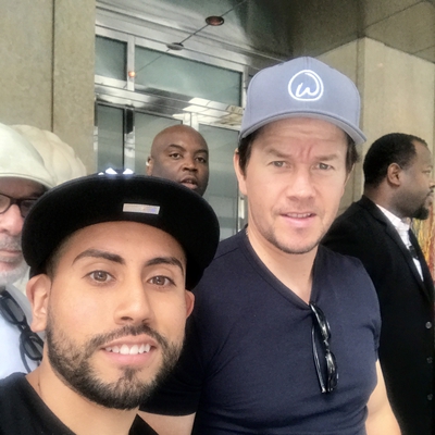 Mark Wahlberg Autograph Profile