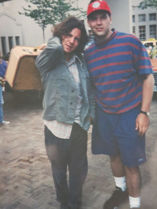 Eddie Vedder Photo with RACC Autograph Collector Autographs99