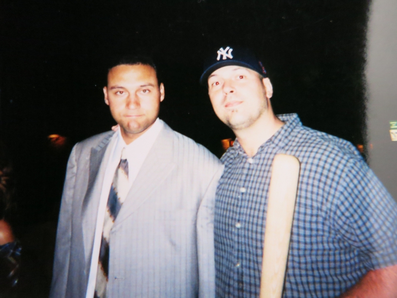 Derek Jeter Photo with RACC Autograph Collector Autographs99