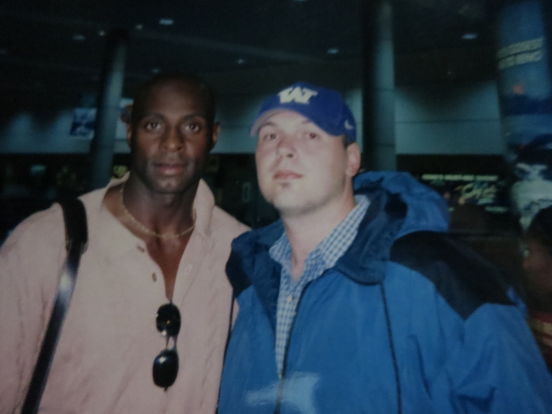 Jerry Rice Photo with RACC Autograph Collector Autographs99
