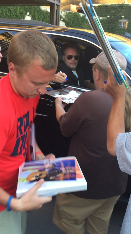 John Mellencamp Signing Autograph for RACC Autograph Collector Mike Schreiber