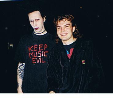 Marilyn Manson Photo with RACC Autograph Collector bpautographs Marilyn Manson Photo with RACC Autograph Collector bpautographs