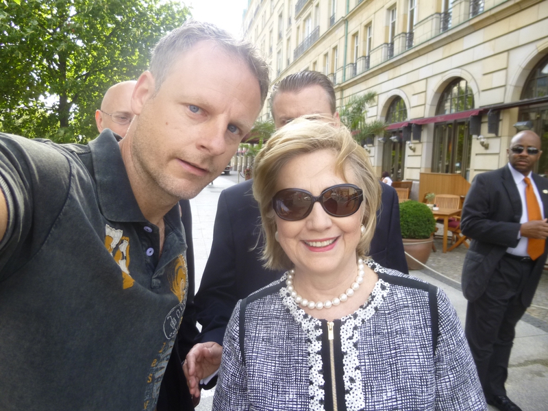 Hillary Clinton Photo with RACC Autograph Collector AV-Autographs