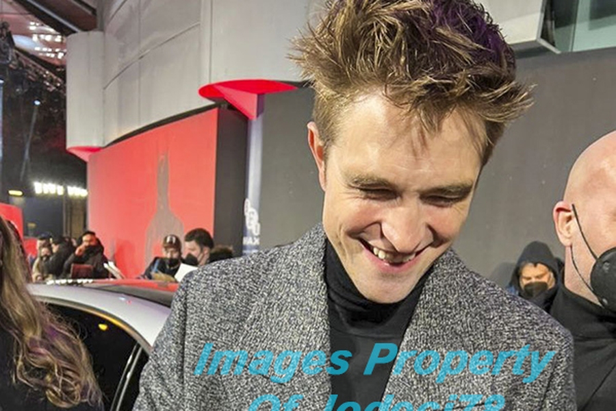 Robert Pattinson Robert Pattinson
