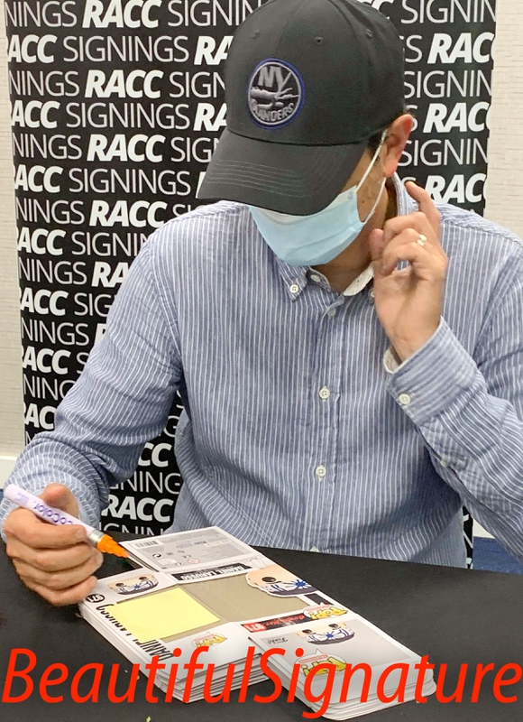 Ralph Macchio Signing Autographs for RACC Autograph Collector Beautiful Signature eBay Ralph Macchio Signing Autograph for RACC Autograph Collector Beautiful Signature eBay
