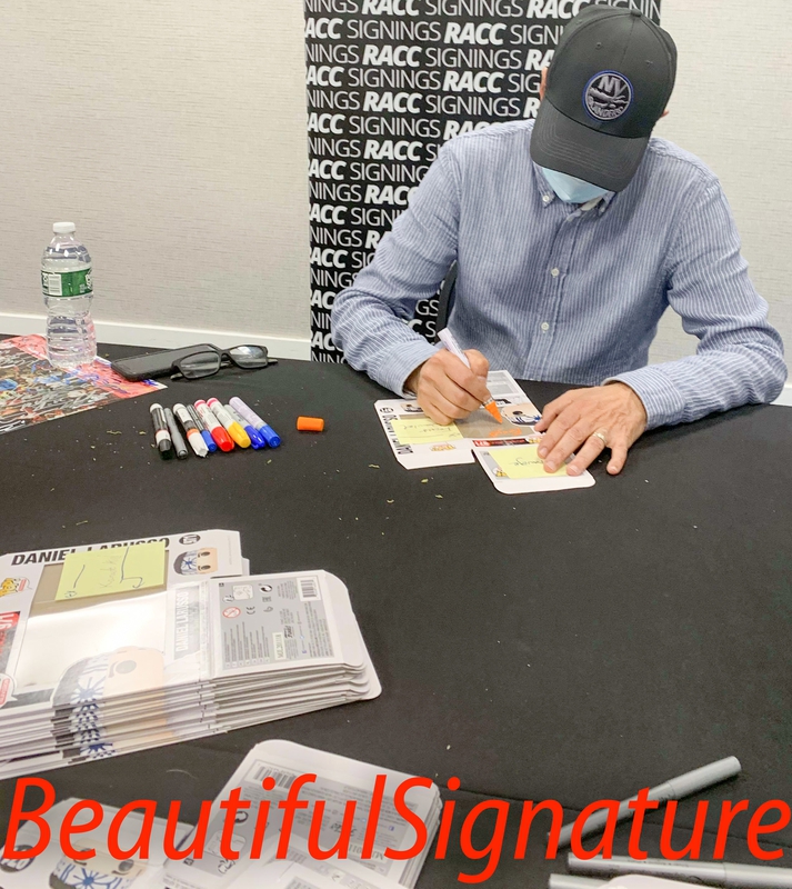 Ralph Macchio Signing Autographs for RACC Autograph Collector Beautiful Signature eBay Ralph Macchio Signing Autograph for RACC Autograph Collector Beautiful Signature eBay