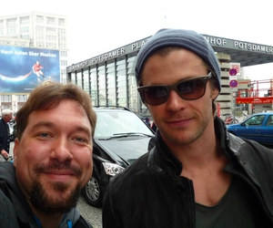 Chris Hemsworth Chris Hemsworth