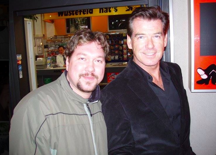 Pierce Brosnan Photo with RACC Autograph Collector RB-Autogramme Berlin