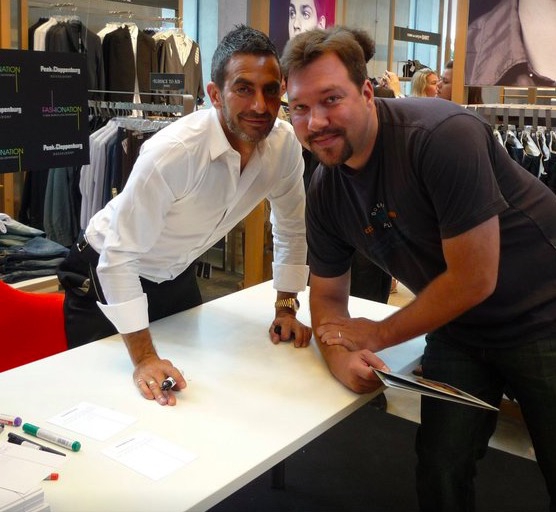 Marc Jacobs Photo with RACC Autograph Collector RB-Autogramme Berlin