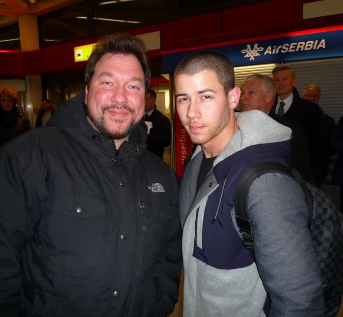 Nick Jonas Photo with RACC Autograph Collector RB-Autogramme Berlin