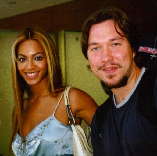 Beyonce Photo with RACC Autograph Collector RB-Autogramme Berlin