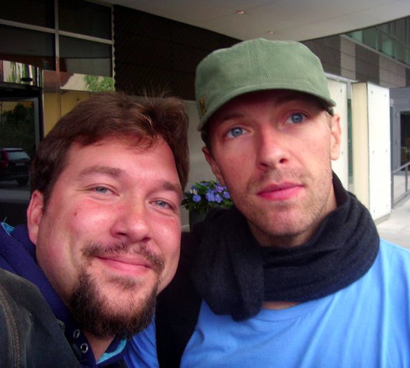 Chris Martin Photo with RACC Autograph Collector RB-Autogramme Berlin