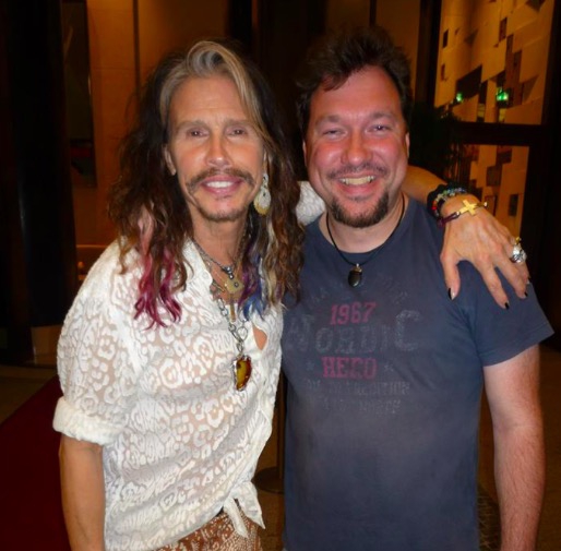 Steven Tyler Photo with RACC Autograph Collector RB-Autogramme Berlin Steven Tyler Photo with RACC Autograph Collector RB-Autogramme Berlin