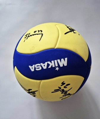 Aleks GrozdanowDaenan GyimahFynnian McCarthyHilir HennoJackson YoungKewin SasakMarcin KomendaStephane AntigaThales HossWilfredo Leon