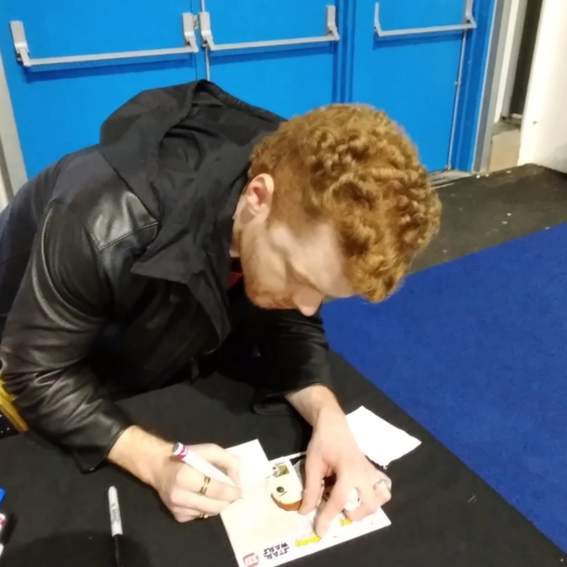 Cameron Monaghan Signing Autograph for RACC Autograph Collector TIBERA AUTOGRAPHS