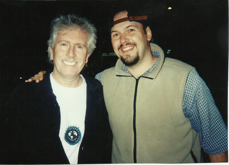 Graham Nash Photo with RACC Autograph Collector Autographs99