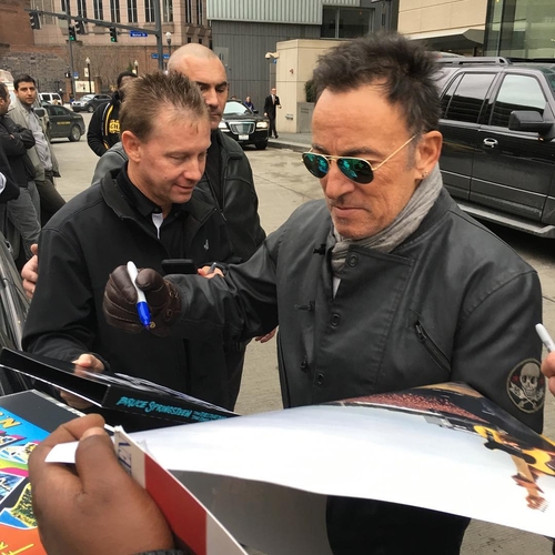 Bruce Springsteen with GTV Reality
