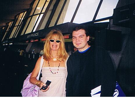 Goldie Hawn Photo with RACC Autograph Collector bpautographs