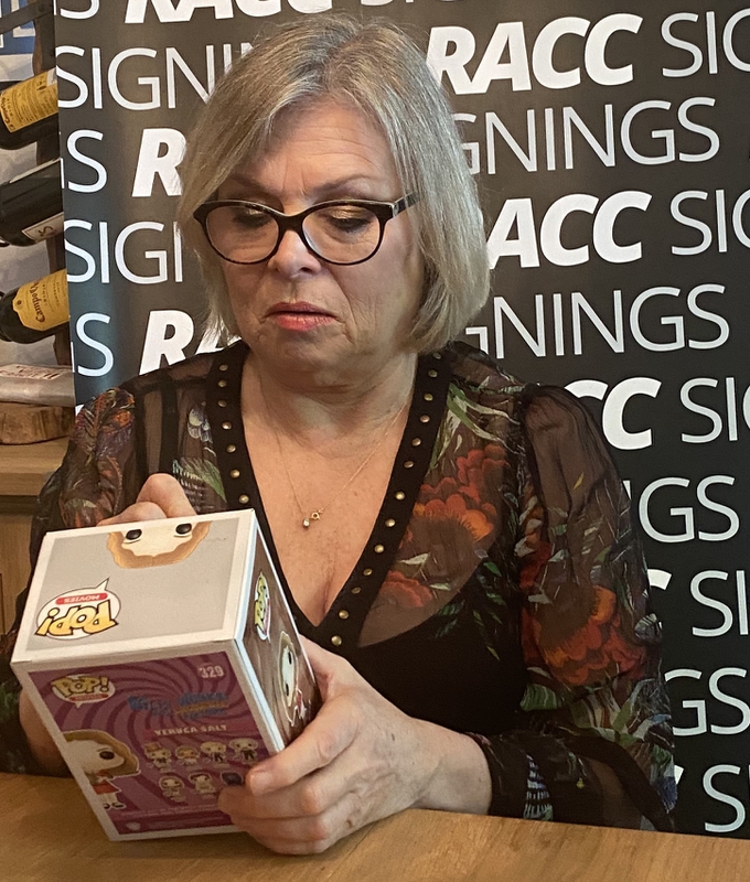 Julie Dawn Cole Signing Autographs for RACC Autograph Collector Framing History Julie Dawn Cole Signing Autograph for RACC Autograph Collector Framing History