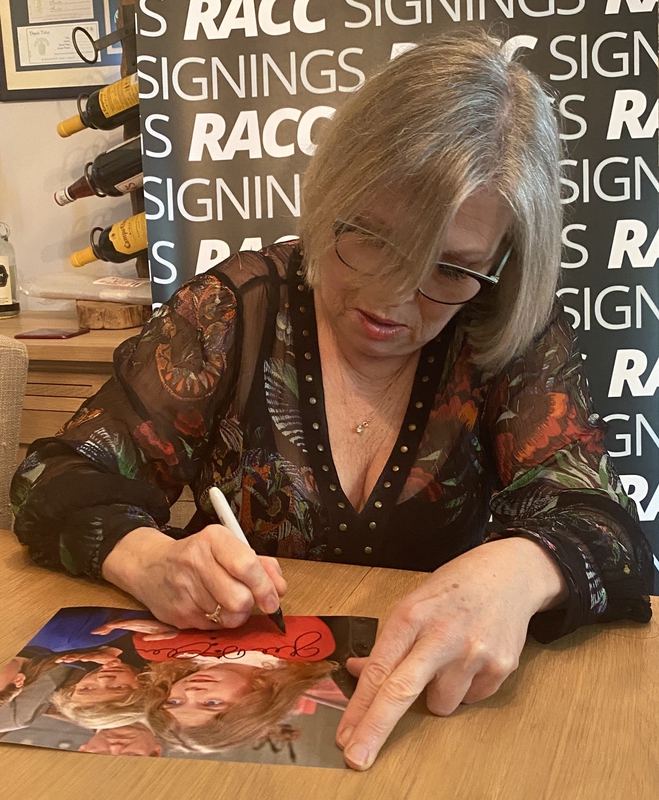 Julie Dawn Cole Signing Autographs for RACC Autograph Collector Framing History Julie Dawn Cole Signing Autograph for RACC Autograph Collector Framing History