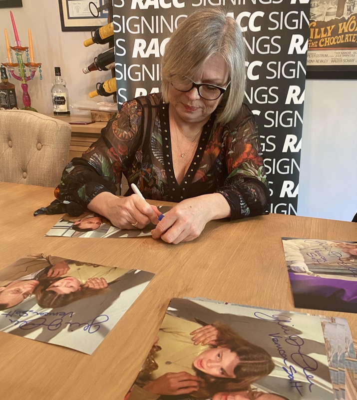Julie Dawn Cole Signing Autographs for RACC Autograph Collector Framing History Julie Dawn Cole Signing Autograph for RACC Autograph Collector Framing History