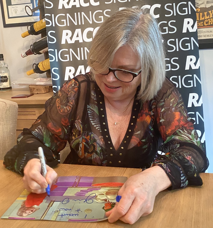 Julie Dawn Cole Signing Autographs for RACC Autograph Collector Framing History Julie Dawn Cole Signing Autograph for RACC Autograph Collector Framing History