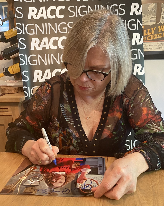 Julie Dawn Cole Signing Autographs for RACC Autograph Collector Framing History Julie Dawn Cole Signing Autograph for RACC Autograph Collector Framing History