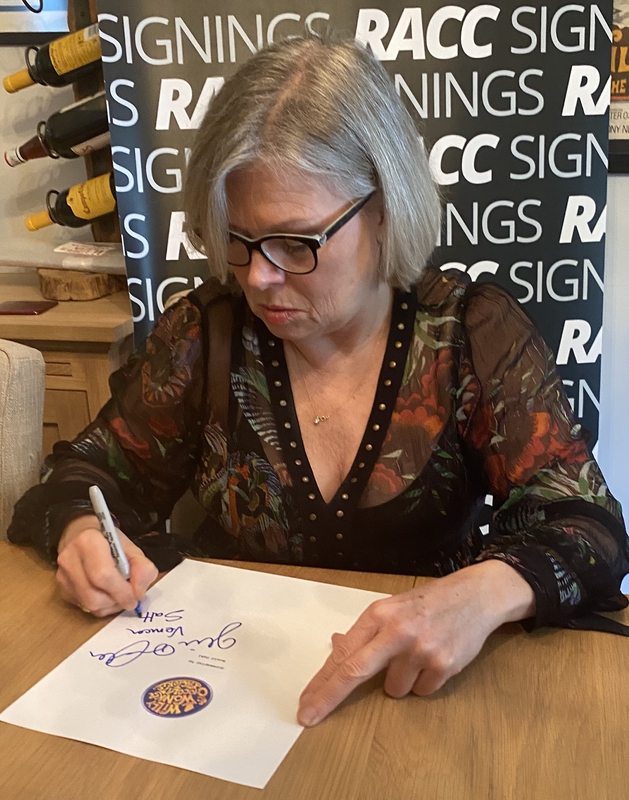 Julie Dawn Cole Signing Autographs for RACC Autograph Collector Framing History Julie Dawn Cole Signing Autograph for RACC Autograph Collector Framing History