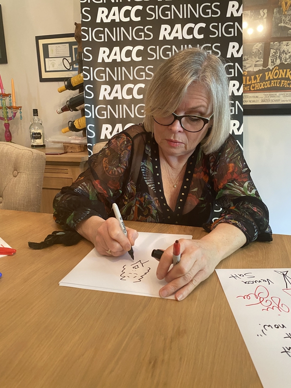 Julie Dawn Cole Signing Autographs for RACC Autograph Collector Framing History Julie Dawn Cole Signing Autograph for RACC Autograph Collector Framing History