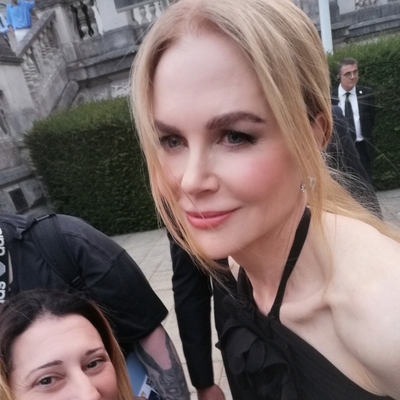 Nicole Kidman Autograph Profile
