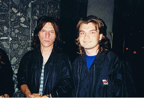 Jeff Beck Photo with RACC Autograph Collector bpautographs Jeff Beck Photo with RACC Autograph Collector bpautographs