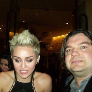 Miley Cyrus Photo with RACC Autograph Collector bpautographs Miley Cyrus Photo with RACC Autograph Collector bpautographs