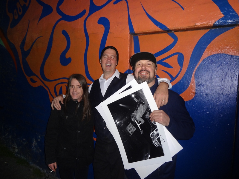 Krist Novoselic Photo with RACC Autograph Collector Autographs99