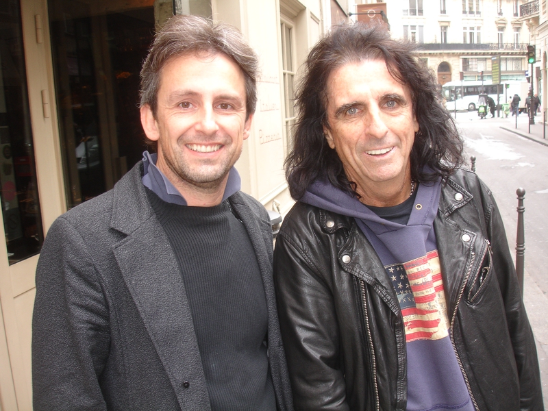 Alice Cooper Photo with RACC Autograph Collector CB Autographs