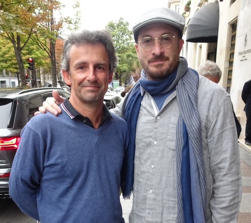 Darren Aronofsky Photo with RACC Autograph Collector CB Autographs