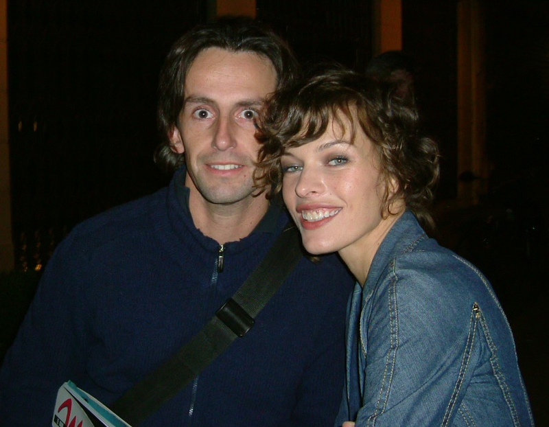 Milla Jovovich Photo with RACC Autograph Collector CB Autographs Milla Jovovich Photo with RACC Autograph Collector CB Autographs