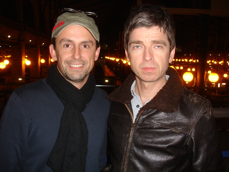 Noel Gallagher Photo with RACC Autograph Collector CB Autographs
