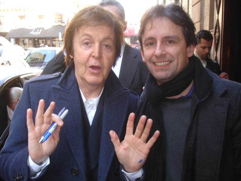 Paul McCartney Photo with RACC Autograph Collector CB Autographs