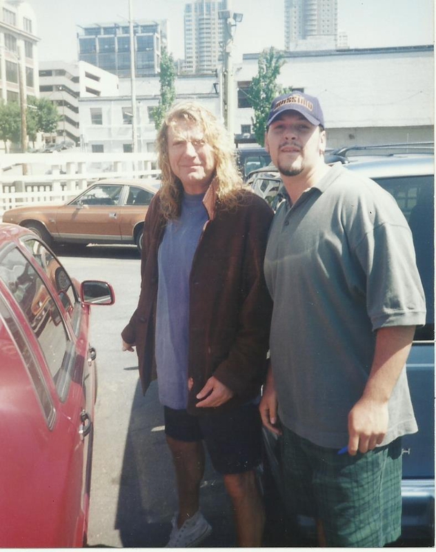 Robert Plant Photo with RACC Autograph Collector Autographs99