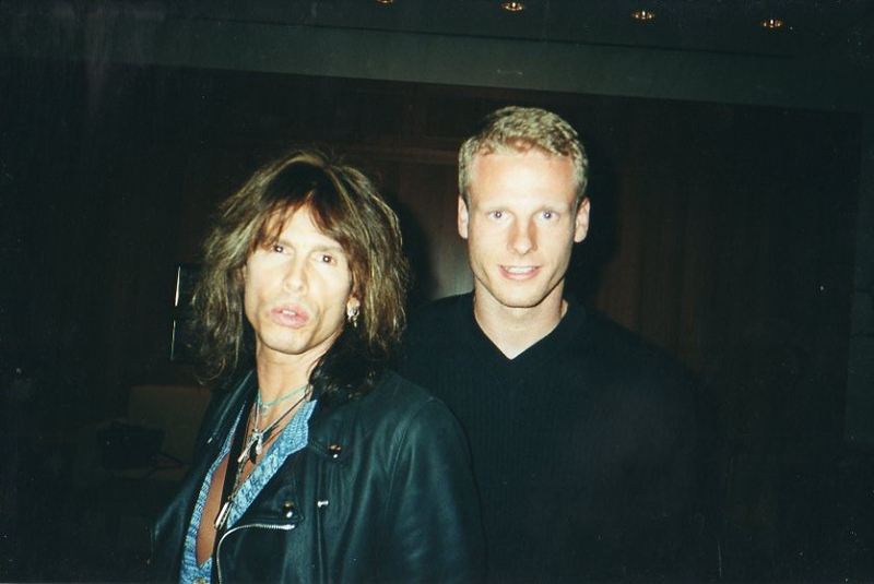 Steven Tyler Photo with RACC Autograph Collector AV-Autographs